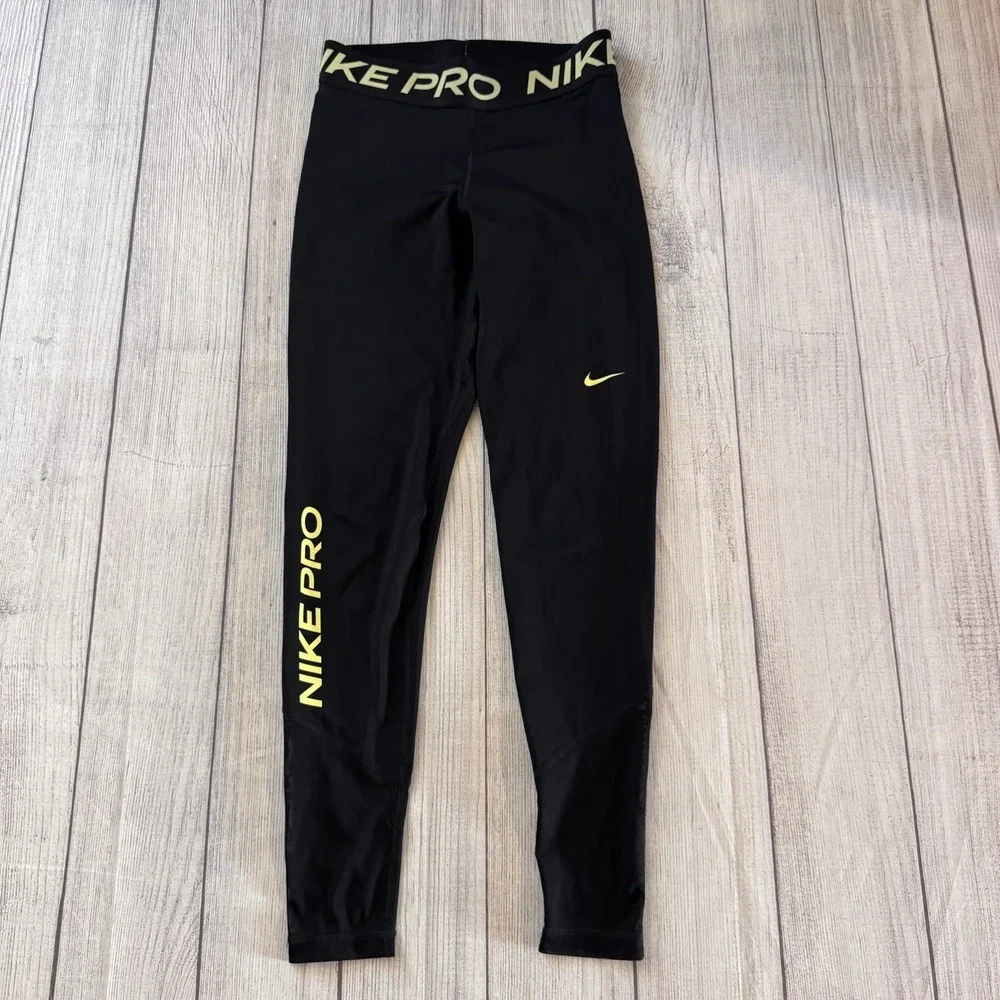 Nike pro womens
